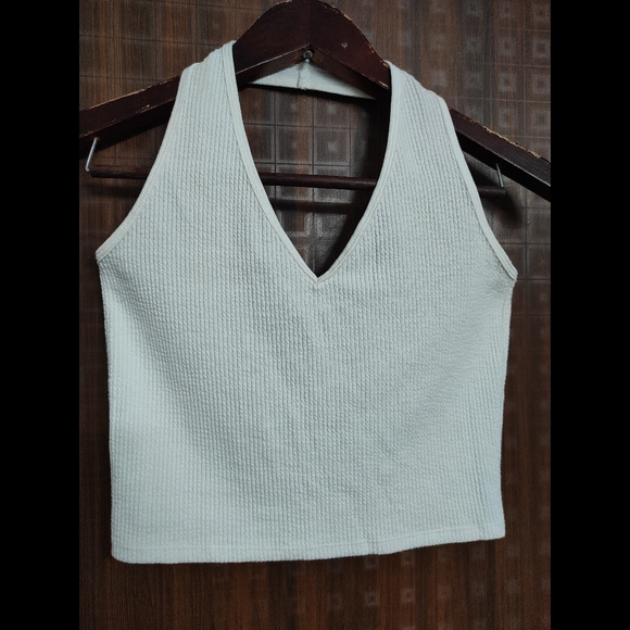 White Ribbed top - Picture 5 of 7